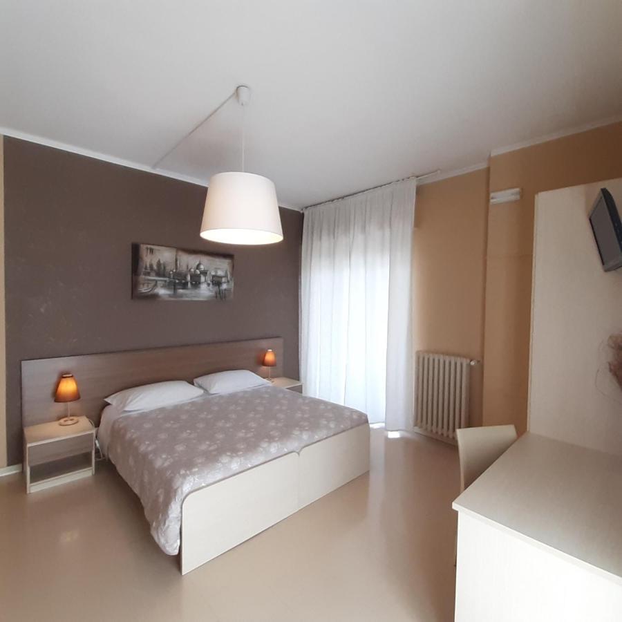 B&B Cameracaffe Centro 아레초 외부 사진