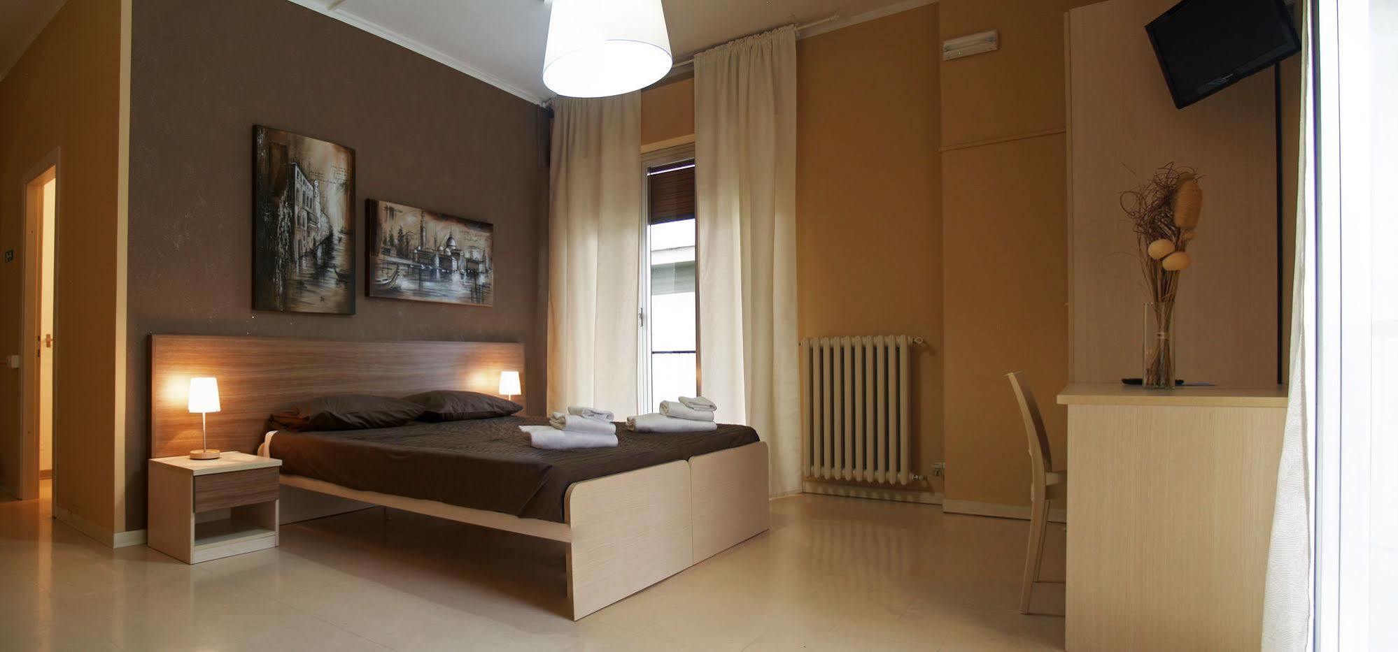B&B Cameracaffe Centro 아레초 외부 사진